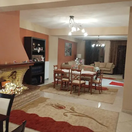 Όμορφο Διαμερισμα Με Δυο Κρεβατοκάμαρες Apartment Delphi Exterior photo