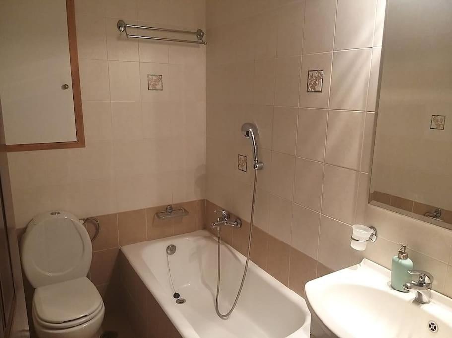 Apartment όμορφο διαμερισμα με δυο κρεβατοκάμαρες *