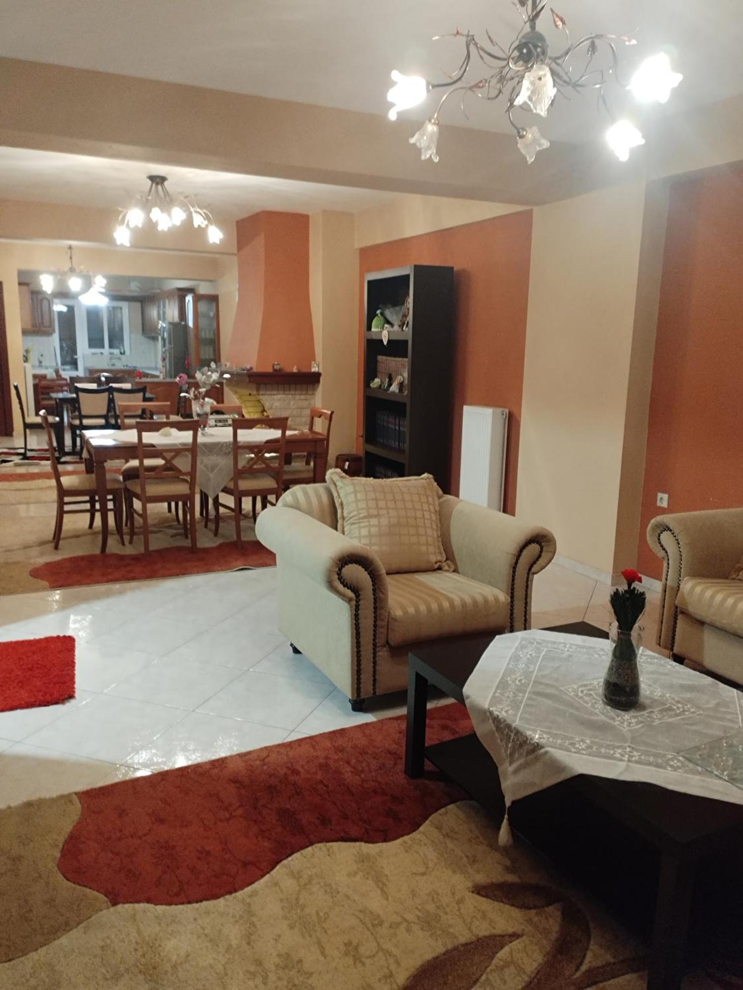 όμορφο διαμερισμα με δυο κρεβατοκάμαρες Apartment *